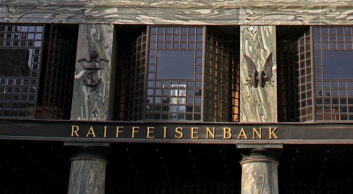 Russian court freezes Raiffeisen's shares, blocking sale and escalating Moscow-West tensions. 

Image Source: Private Banker International 